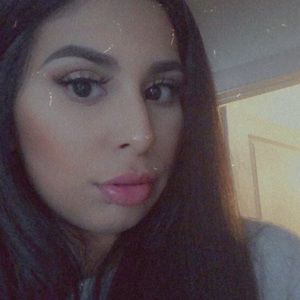 Meet your Posher, Nereyda